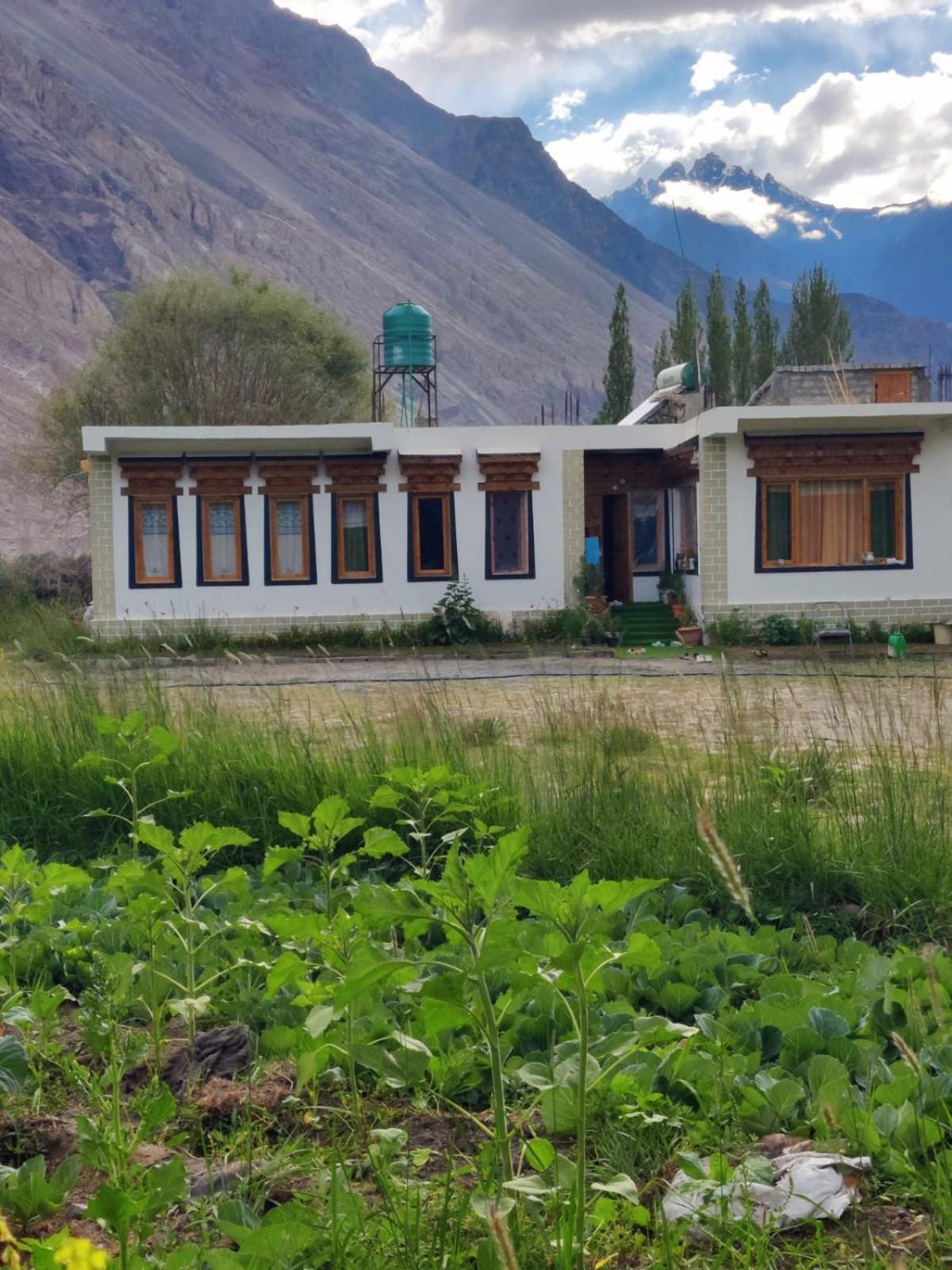 Nubra Holiday Deskit Buitenkant foto